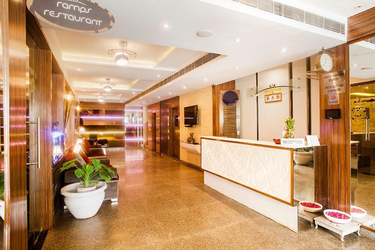 Hotel Poonam Plaza Agra  Eksteriør billede
