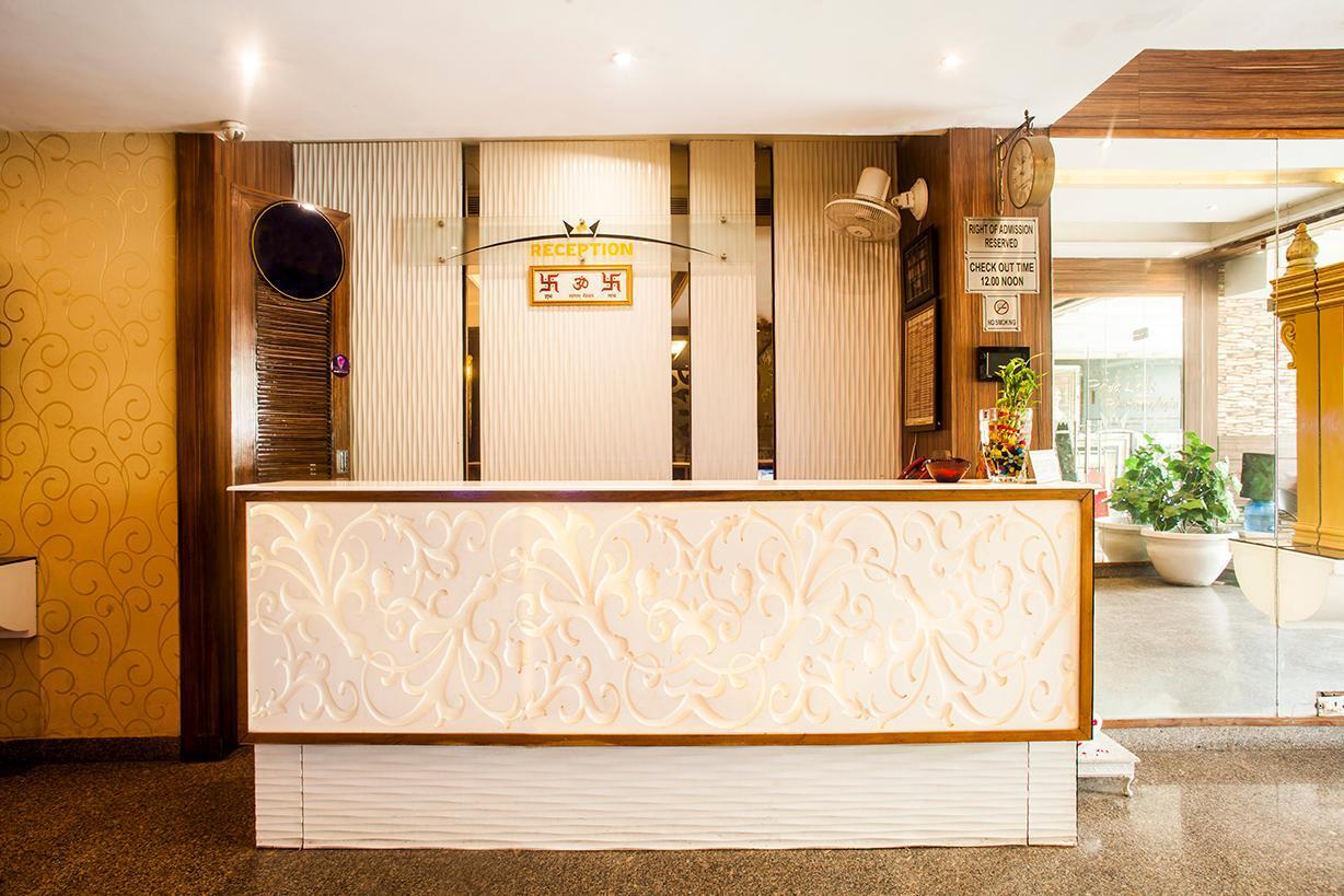 Hotel Poonam Plaza Agra  Eksteriør billede
