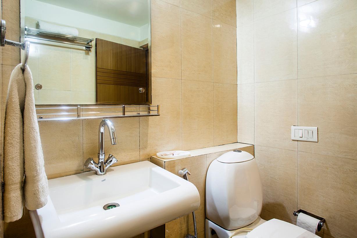 Hotel Poonam Plaza Agra  Eksteriør billede