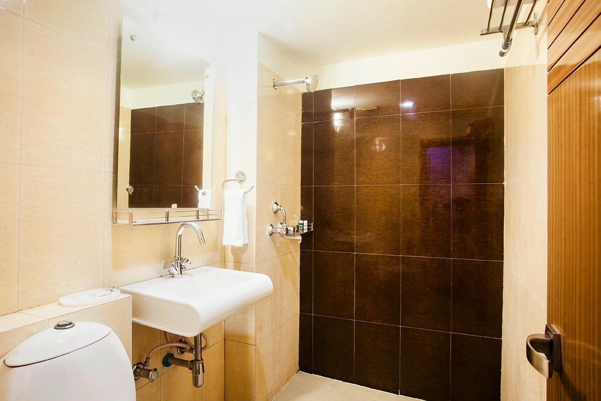 Hotel Poonam Plaza Agra  Eksteriør billede